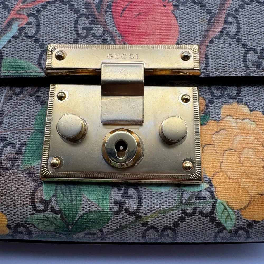 Gucci Small GG Supreme Tian Padlock Bag - Picture 14 of 16